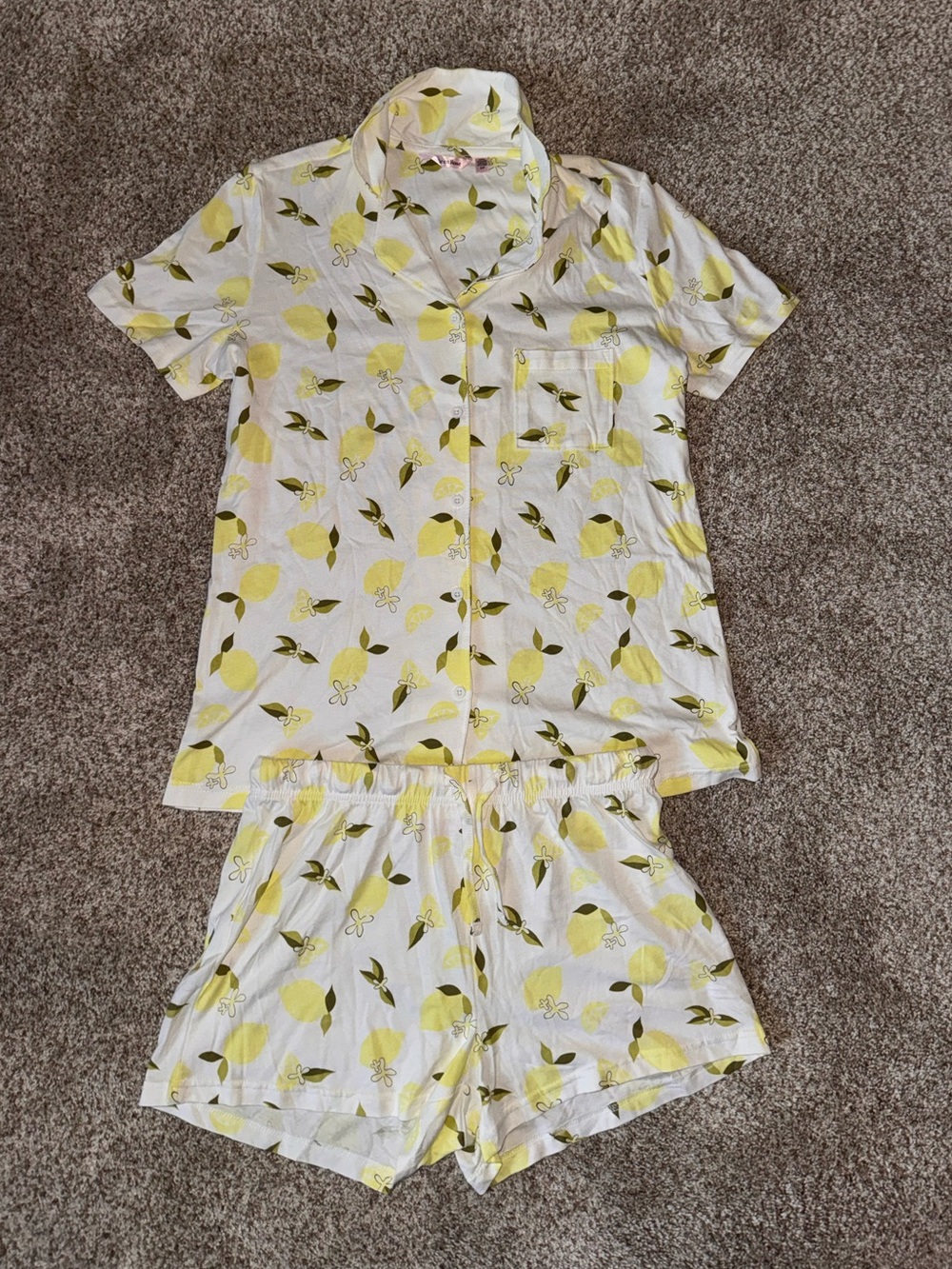 🍋 Lemon Flower Print Short Pajama Set 🍋 - Picture 5 of 11